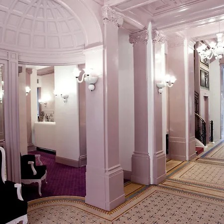 Otel Chapelle Et Parc