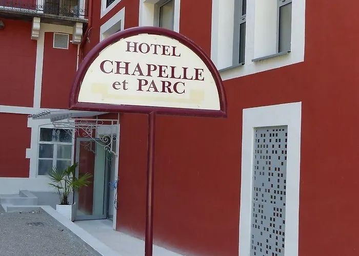 Chapelle Et Parc 4* 卢德