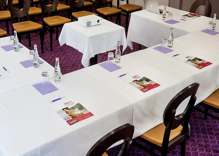 Chapelle Et Parc ホテル ルルド