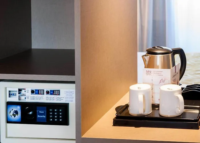 Chapelle Et Parc ルルド