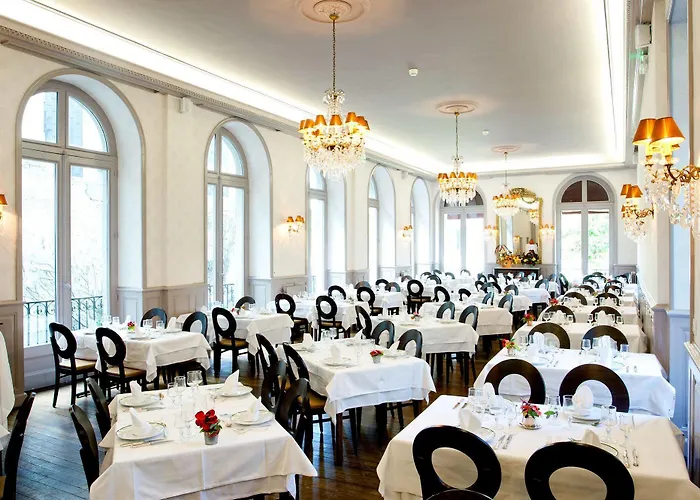 Chapelle Et Parc 4* ルルド