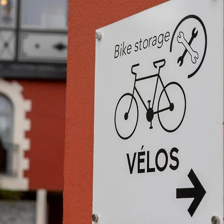 Hotell Chapelle Et Parc 4*