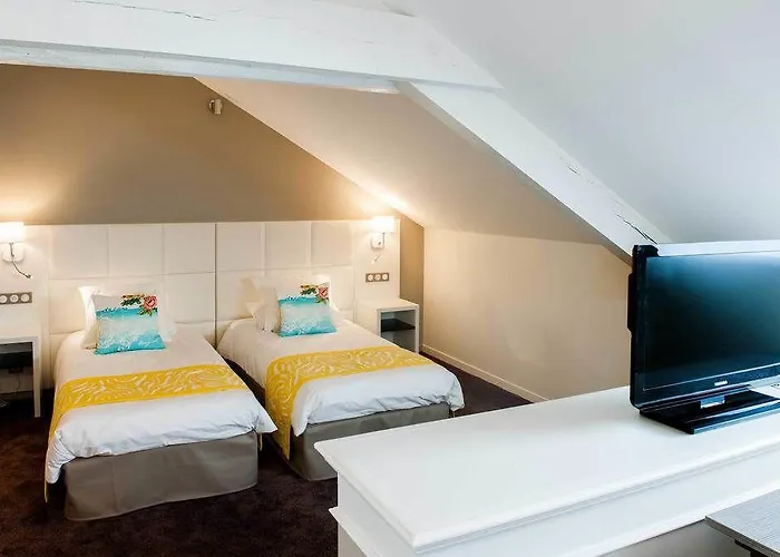 Hotell Chapelle Et Parc Lourdes