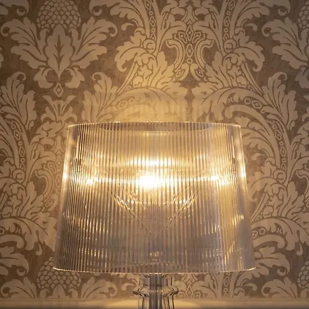 Chapelle Et Parc מלון 4*